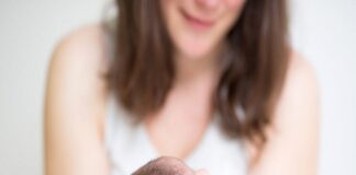 bebeklerde konak tedavisi belirtileri ve nedenleri